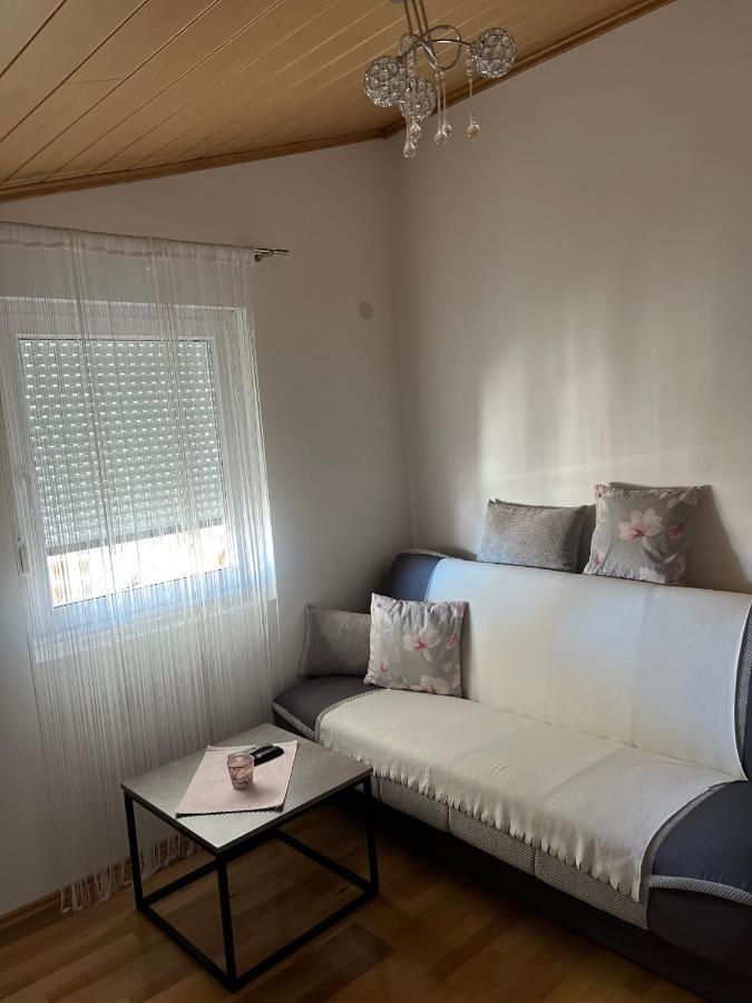 Apartman Tunja Vir Exterior foto